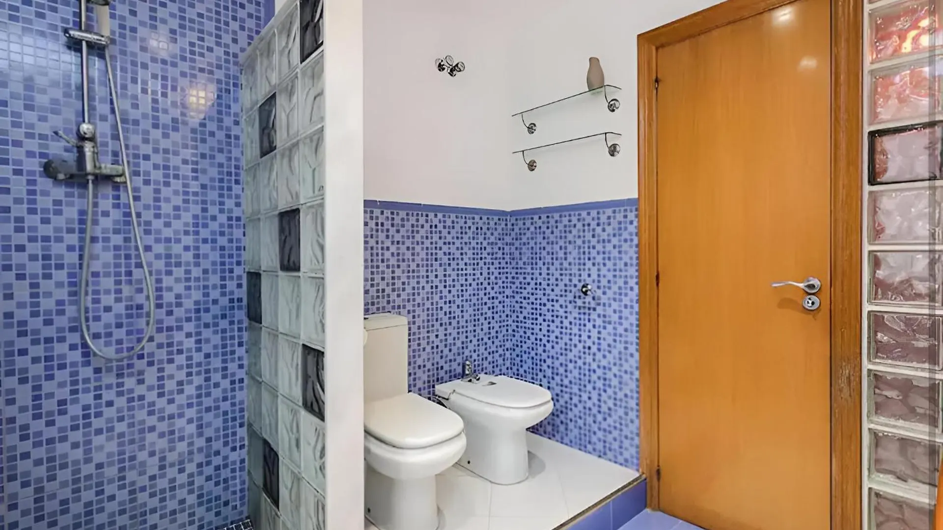 Apartamento Acogedor Piso En Barcelona